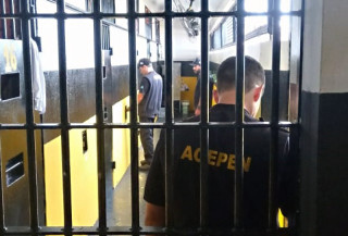 Operação quer tirar 4 mil celulares de dentro dos presídios