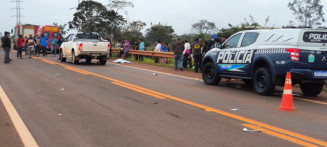 Homem morre atropelado no anel viário e clima fica tenso no local