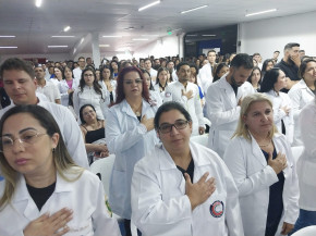 'Juramento do Jaleco' marca recepção a calouros na UCP