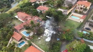 Passageiros de avião que caiu em Vinhedo são identificados