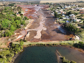 Barragem rompida em Jaraguari invadiu casas, chácaras e interditou a BR-163