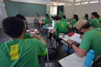 Conselho orienta que escolas públicas e privadas poderão exigir vacina em dia