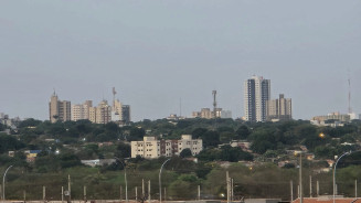 Dourados tem presença de fumaça deste ontem