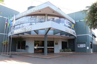 Câmara de Rio Brilhante abre concurso com salário até R$ 10 mil