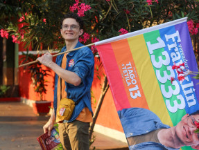 Franklin é o primeiro LGBT eleito para vereador em Dourados