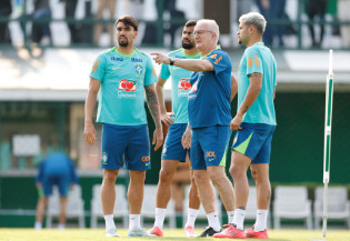 Brasil enfrenta seleção peruana em Brasília pelas Eliminatórias