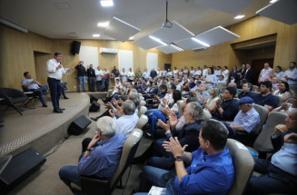 Em reunião com prefeitos eleitos, Riedel reafirma parceria para levar investimentos aos municípios