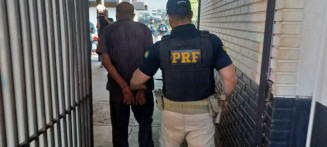 Acusado foi levado para a DAM de Dourados (Foto: Marcos Morandi, Midiamax)