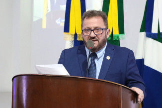 Lei de autoria do vereador Laudir garante entrada com água em eventos públicos em Dourados