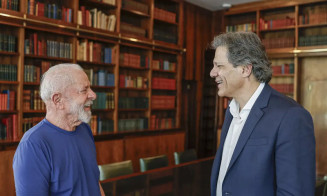 Ministro Hadad tem dito à imprensa que as discussões sobre o assunto estão avançadas - Ricardo Stuckert/PR