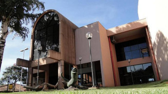 Teatro Municipal enfrente problemas estruturais há muitos anos - Foto: Arquivo