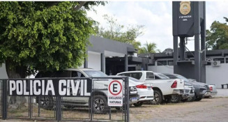 Mulher golpeada por facão pelo genro tem nariz amputado
