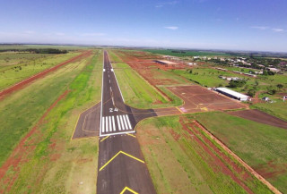 Aeroporto de Dourados está fechado para pousos e decolagens de voos comerciais desde maio de 2021 - Foto: Assecom/Prefeitura