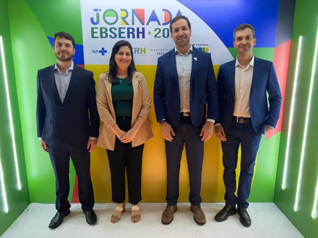 Equipe de Governança do HU-UFGD participa da Jornada Ebserh 2024