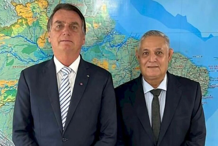 Ex-presidente Jair Bolsonaro e Tenente Portela, suplente de Tereza Cristina (PP) - Arquivo