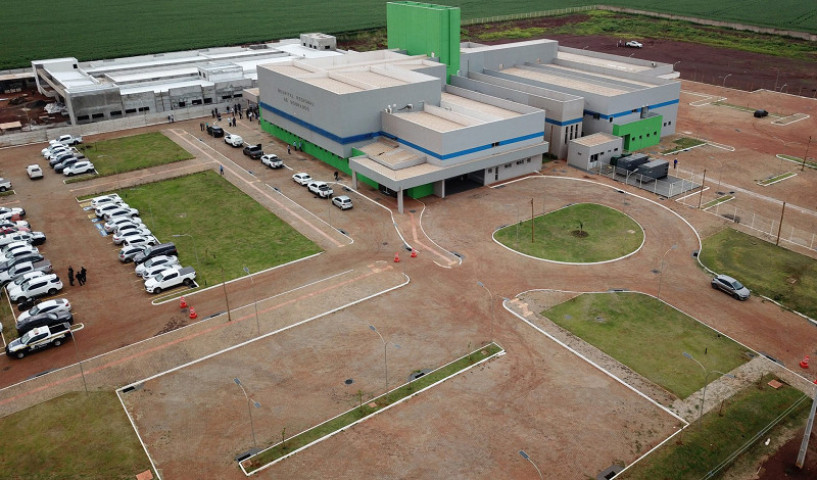 Hospital Regional está localizado às margens da BR-463, saída para Ponta Porã - Foto: Silog
