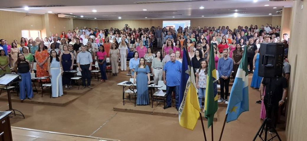 Posse aconteceu na manhã desta quinta-feira, na Prefeitura de Dourados / Foto: Jean Corrêa/Assecom