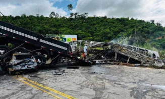 Com 38 mortos, acidente em MG é a maior tragédia em rodovias federais desde 2007