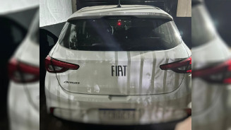 Homem ameaçou motorista com arma de fogo e roubou o carro (Foto: Divulgação)