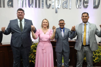 Rogério Yuri (primeiro-secretário), Liandra (presidente), Cabral (vice-presidente) e Márcio Pudim (segundo-secretário)