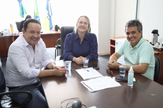 Liandra Brambilla recebe Waltinho Carneiro e Landmark e conversam sobre o desenvolvimento de Dourados