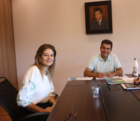 Gisella e o prefeito Marçal Filho