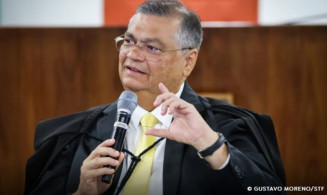 Ministro Dino dá 30 dias para governo ter regras para emendas em universidades