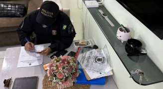 Servidores da segurança pública são investigados por transportar celulares contrabandeados do Paraguai