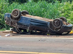 Carro capota e motorista morre a caminho de Campo Grande na BR-262