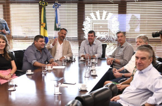 Com R$ 100 milhões em plano de expansão, Governo de MS apoia turismo sustentável em Bonito