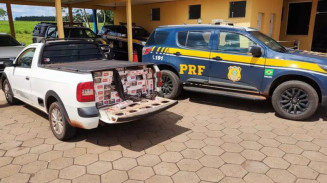 PRF apreende 25 mil maços de cigarros em Bataguassu