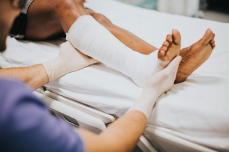 Prefeitura de Naviraí garante cirurgias ortopédicas a pacientes que aguardavam na fila há anos