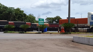 Greve interrompe a liberação de cargas em Ponta Porã e Mundo Novo