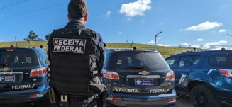 O grupo operava em um esquema de negócio familiar onde cada membro da família desempenhava uma função