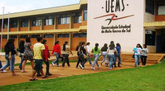 UEMS oferta 250 auxílios emergenciais temporários para acadêmicos