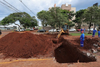 Equipes estão envolvidas para obra de qualidade que gera melhoria na infraestrutura da cidade. Foto: A. Frota