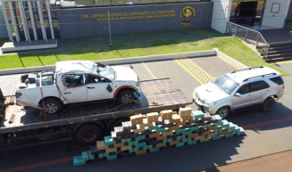 Perseguição a dois carros leva apreensão  3,2 toneladas de drogas