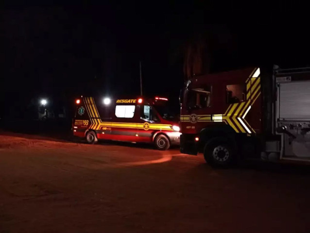 Viaturas do Corpo de Bombeiros. (Foto: Reprodução/A Princesinha News)