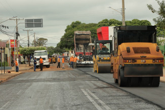 Recapeamento teve início no cruzamento das ruas Itamaraty com Bela Vista, no Água Boa