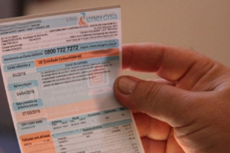 Reajuste na conta de luz: Energia fica 0,69% mais cara para residências em MS