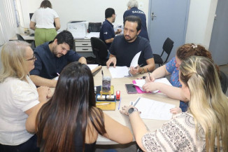 33 médicos tomam posse em concurso em Dourados
