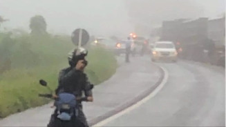 Bloqueio ocorre desde as primeiras horas desta segunda-feira - Foto: Divulgação/Midia Max