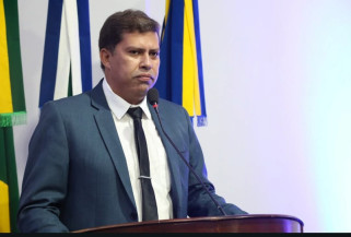 Vereador Dill sugere suspensão da taxa do lixo