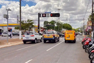 Detran-MS orienta donos de veículos com placa final 3 a desconsiderarem guia de licenciamento enviada pelos Correios