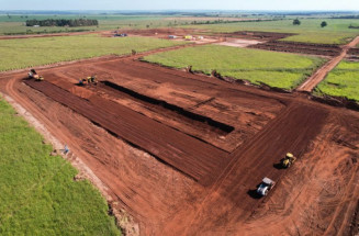 Com R$ 1 bilhão em investimentos, obras da unidade de processamento de soja avançam