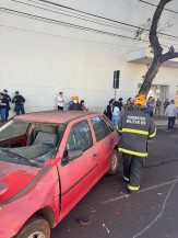 Com simulação de acidente, Agetran sensibiliza população sobre regras de trânsito