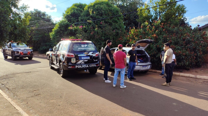 Polícia apreendeu quadrilha nesta quinta-feira (Foto: Polícia Civil)