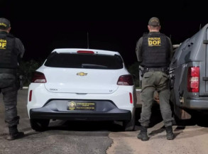 Homem é preso em Tacuru com carro roubado em Curitiba que seria levado até Paranhos