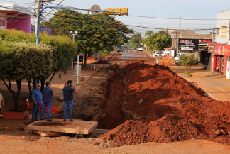 Escavações foram realizadas em trecho da rua Bela Vista para a inserção de galeria de água Pluvial – Fotos: A.Frota