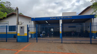 Casa da Acolhida em Dourados opera com capacidade máxima para proteger do frio intenso